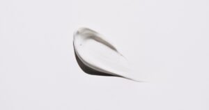 Best High-End Retinol Creams for Beginners